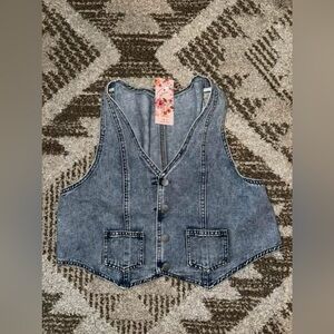 Denim Top🩵🩵